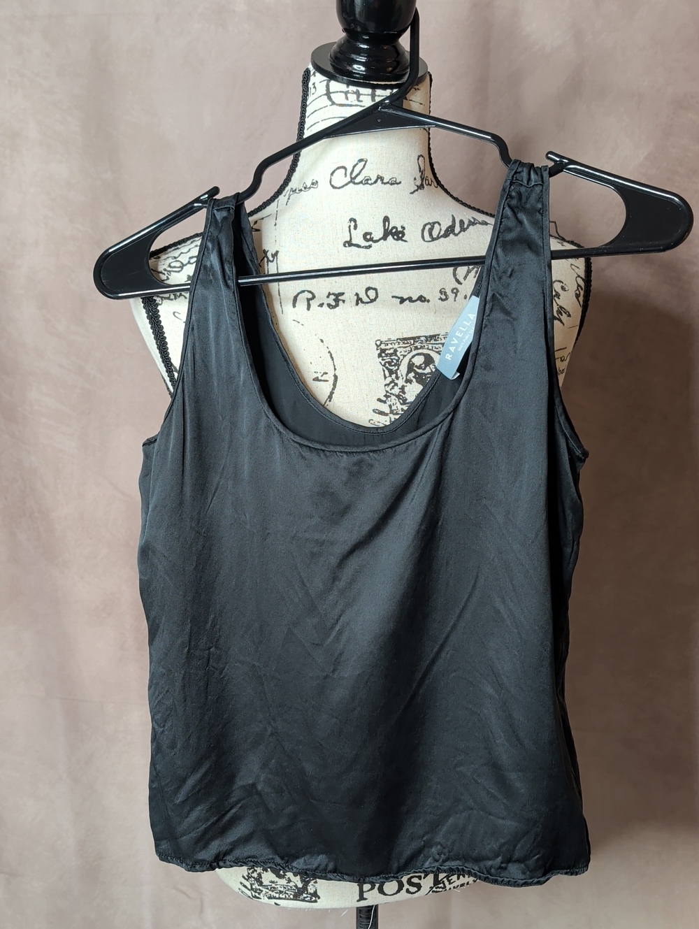 Ravella Black 100% Silk Fiora Tank Top in Black Size XXS